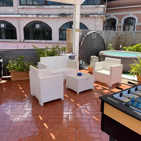 بيت للعطل La Terrazza Quisisana Sorrento Coast كاستيلاّماري دي ستا