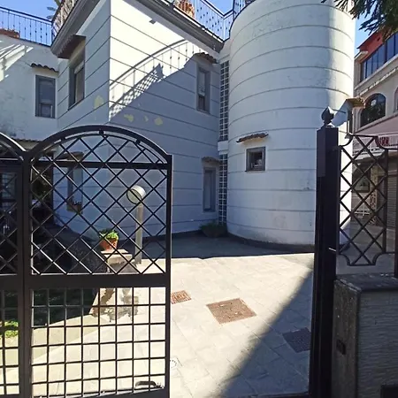 Holiday home La Terrazza Quisisana Sorrento Coast Castellammare di Stabia